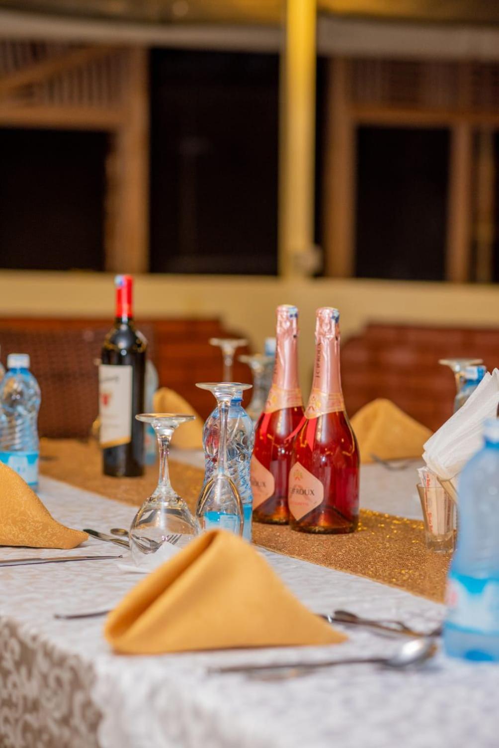Golf Hotel Kakamega Kültér fotó
