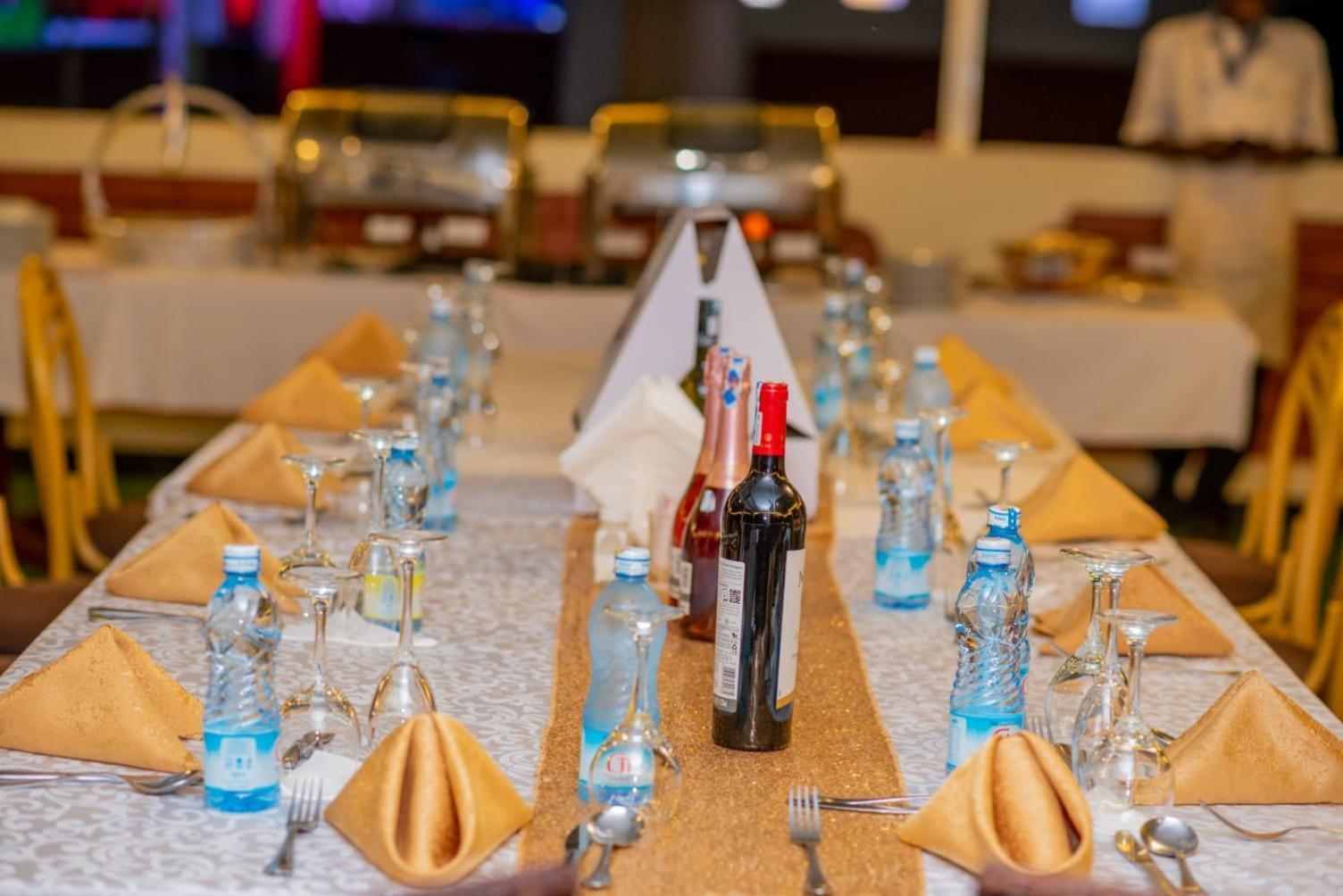 Golf Hotel Kakamega Kültér fotó